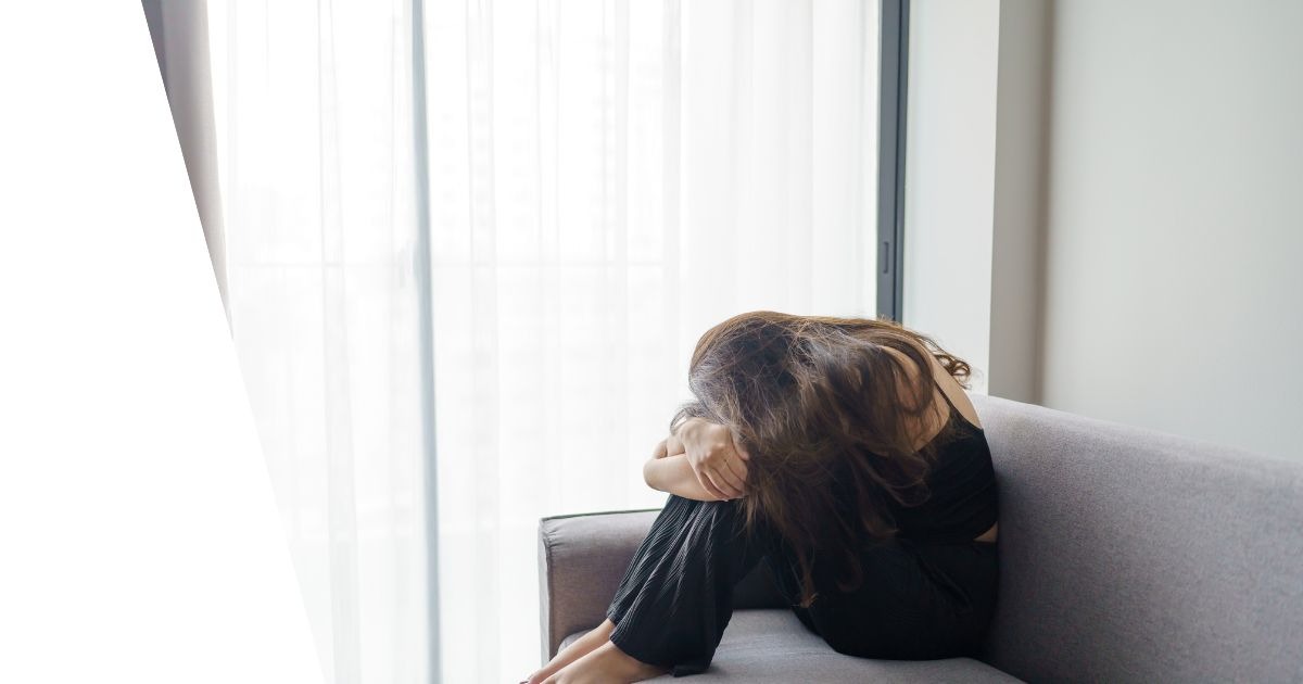 如何走出原生家庭的情緒勒索?心理師教你三步驟