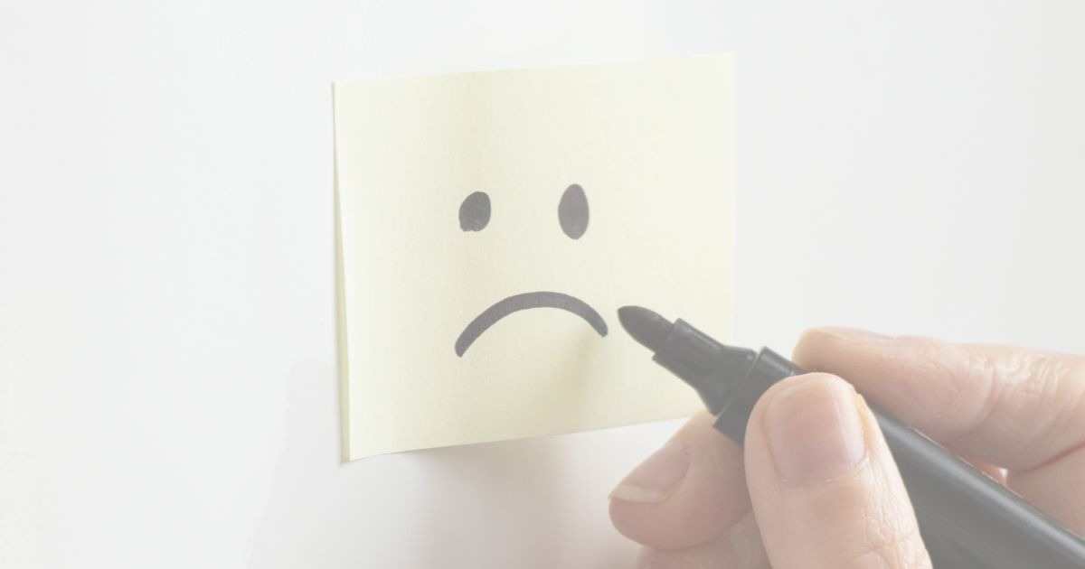 為什麼我總是想很多、停不下來?心理師解析精神內耗背後的 4 個心理原因